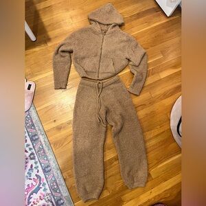 SKIMS Brown Sherpa Lounge Set